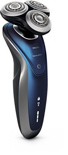 Philips Norelco Electric Shaver 8900 with SmartClean, Wet & Dry Edition S8950/90 